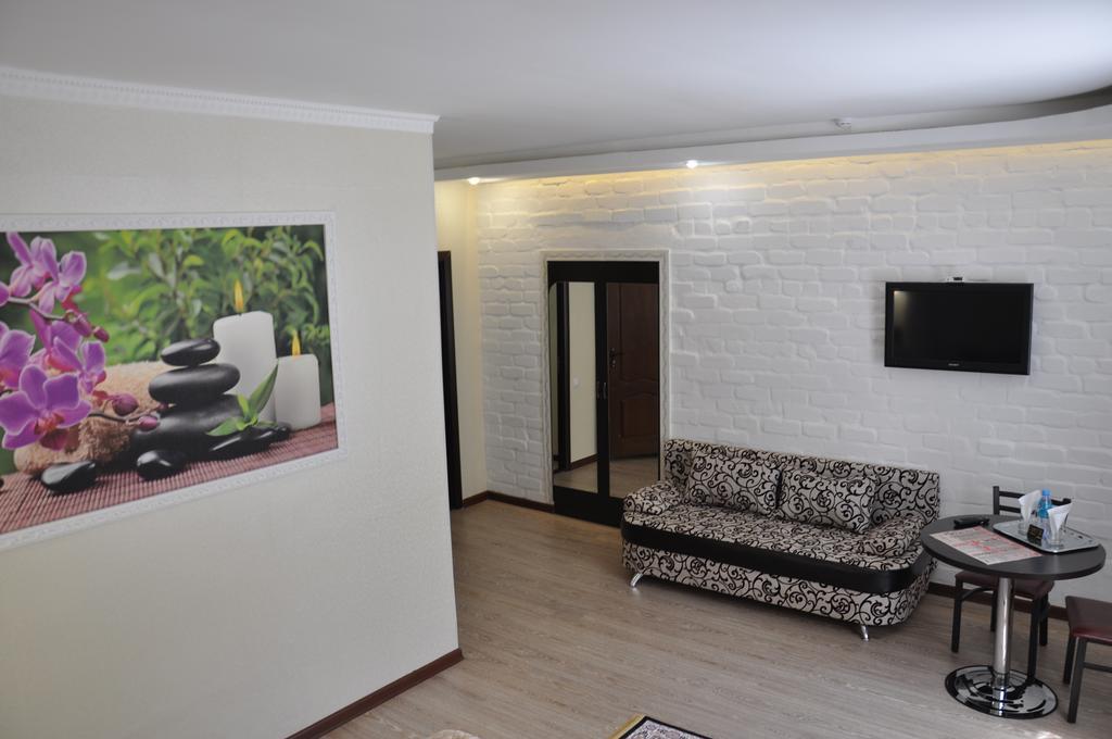 Astina Hotel Astana Eksteriør billede