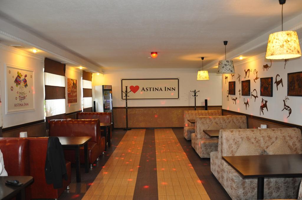 Astina Hotel Astana Eksteriør billede